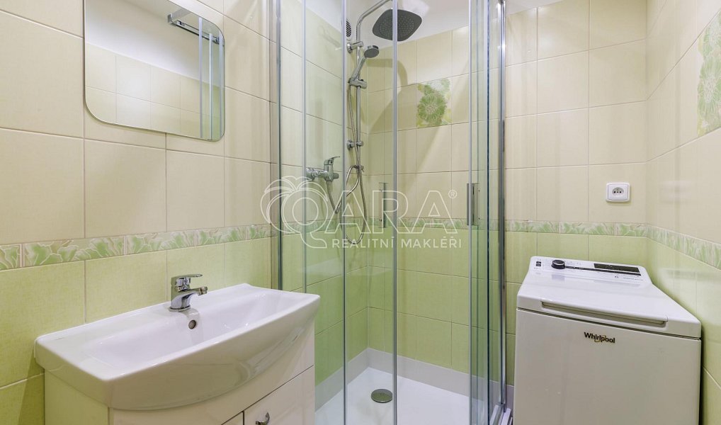 Pronájem bytu 2+kk 42 m², Praha – náhled fotky 16