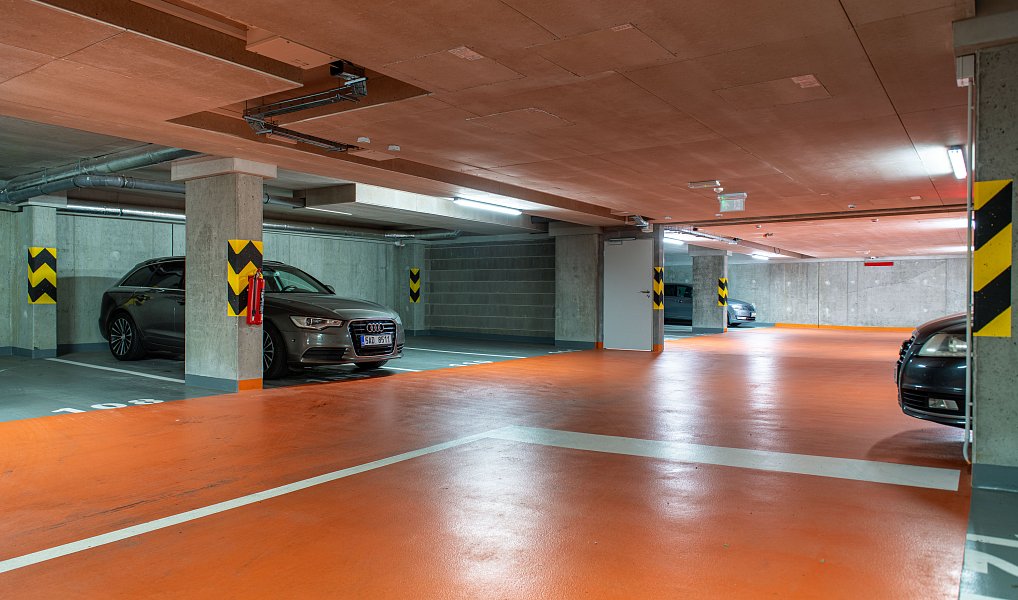 Prodej bytu 4+kk 122 m², Praha – náhled fotky 33