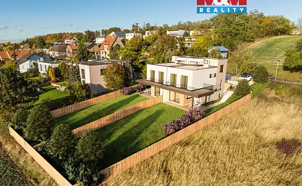 Prodej stavebního pozemku 1 007 m², Praha 5 - Třebonice