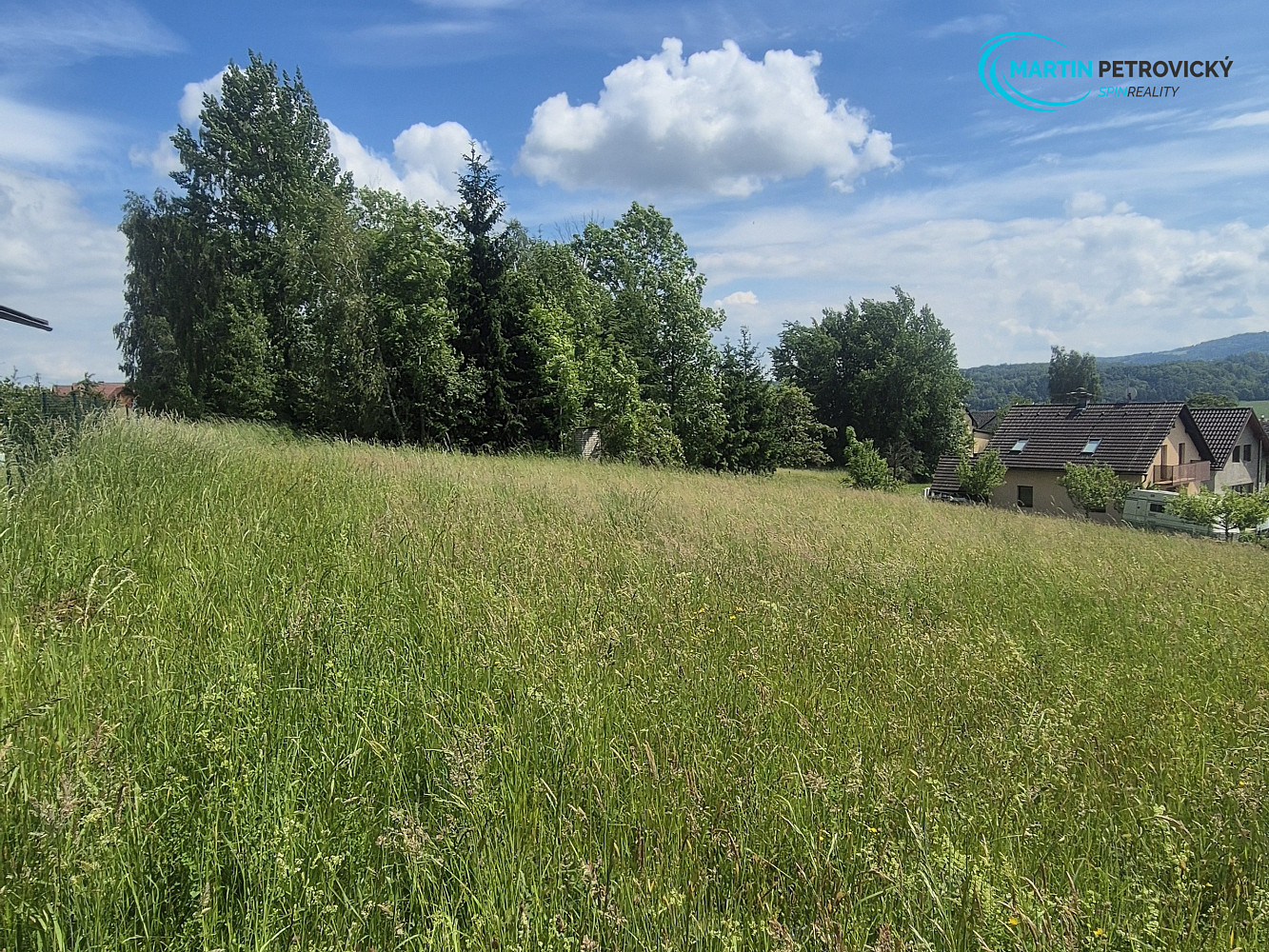 Prodej stavebního pozemku 1 068 m² — photo 3