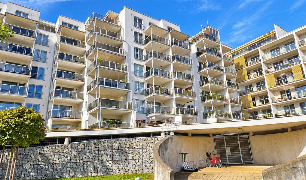 Pronájem bytu 3+kk 97 m², České Budějovice – náhled fotky 2