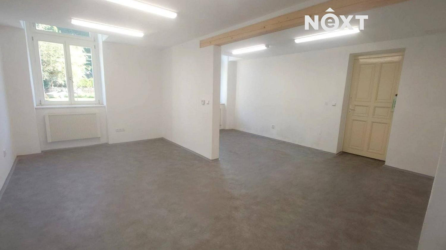 Pronájem obchodních prostor 50 m²