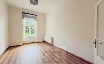 Pronájem bytu 1+1 40 m²