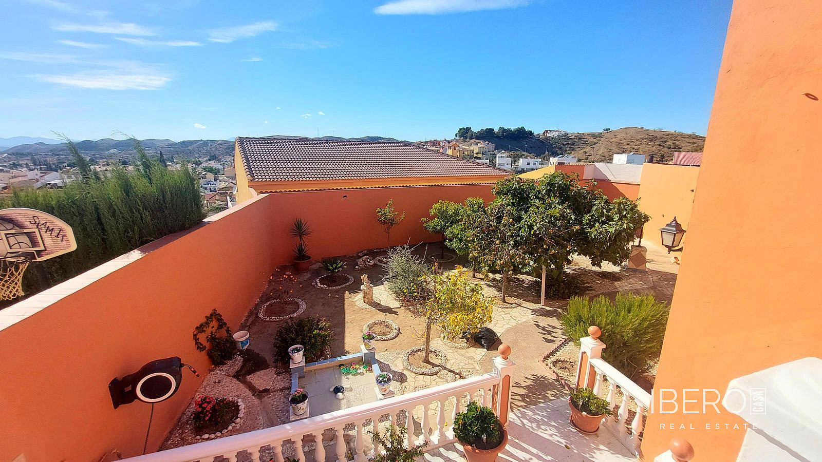 Prodej domu 193 m² s pozemkem 650 m²