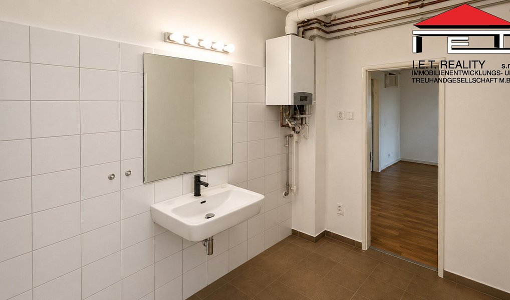 Pronájem bytu 3+1 134 m², Ostrava – náhled fotky 12