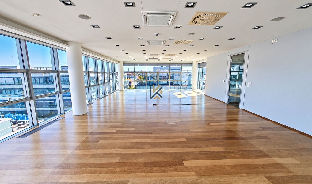 Pronájem kanceláře 589 m², Praha – náhled fotky 5