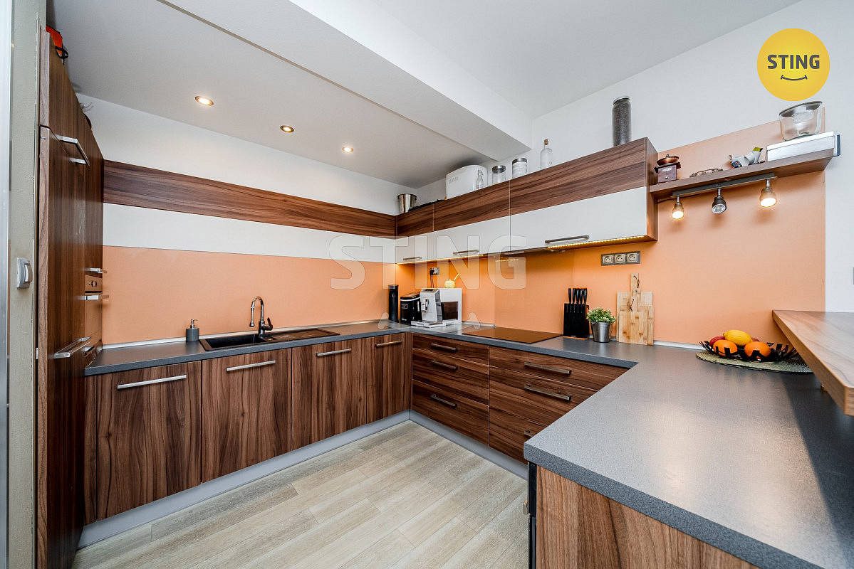 Prodej domu 209 m² s pozemkem 1 744 m² — photo 5