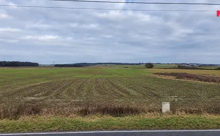 Prodej pole 3 662 m², Bělušice, okres Kolín