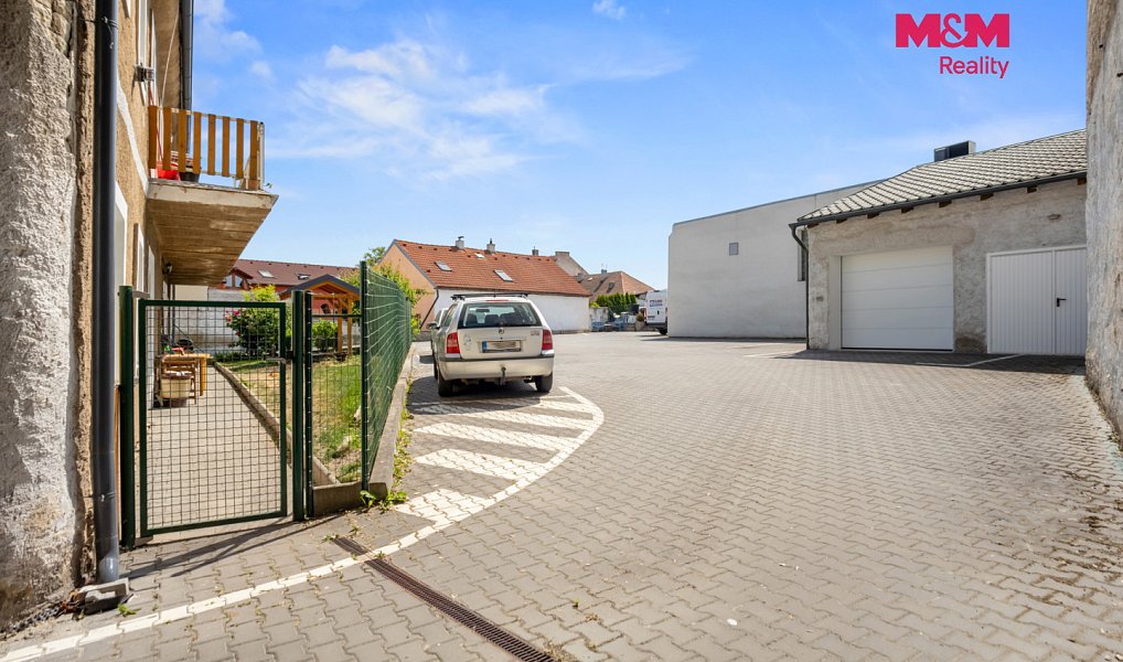 Prodej domu 376 m² s pozemkem 1 174 m², Kladno – náhled fotky 15