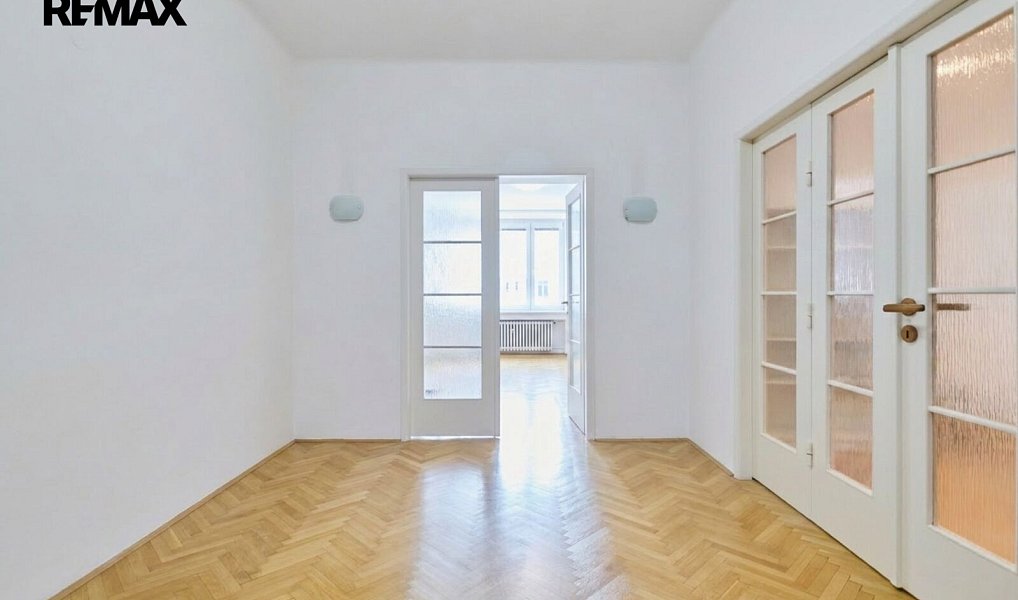 Prodej bytu 3+1 106 m², Praha – náhled fotky 15