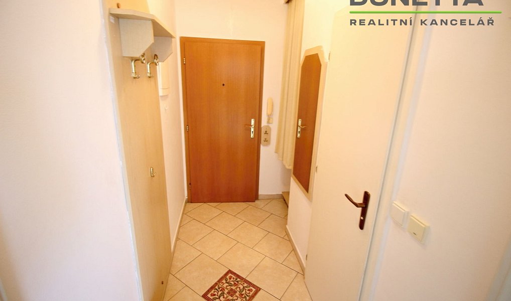 Pronájem bytu 2+kk 46 m², Holice – náhled fotky 9