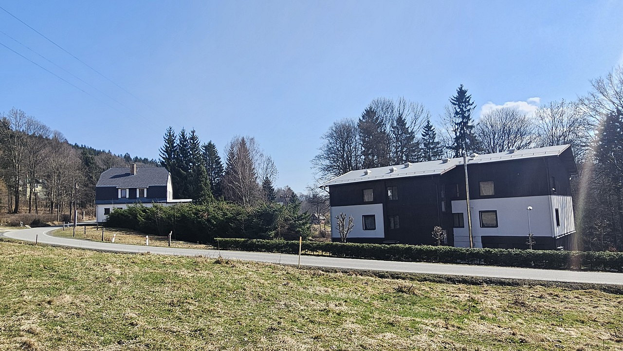 Prodej ubytovacího objektu 1 047 m² – fotografie 3