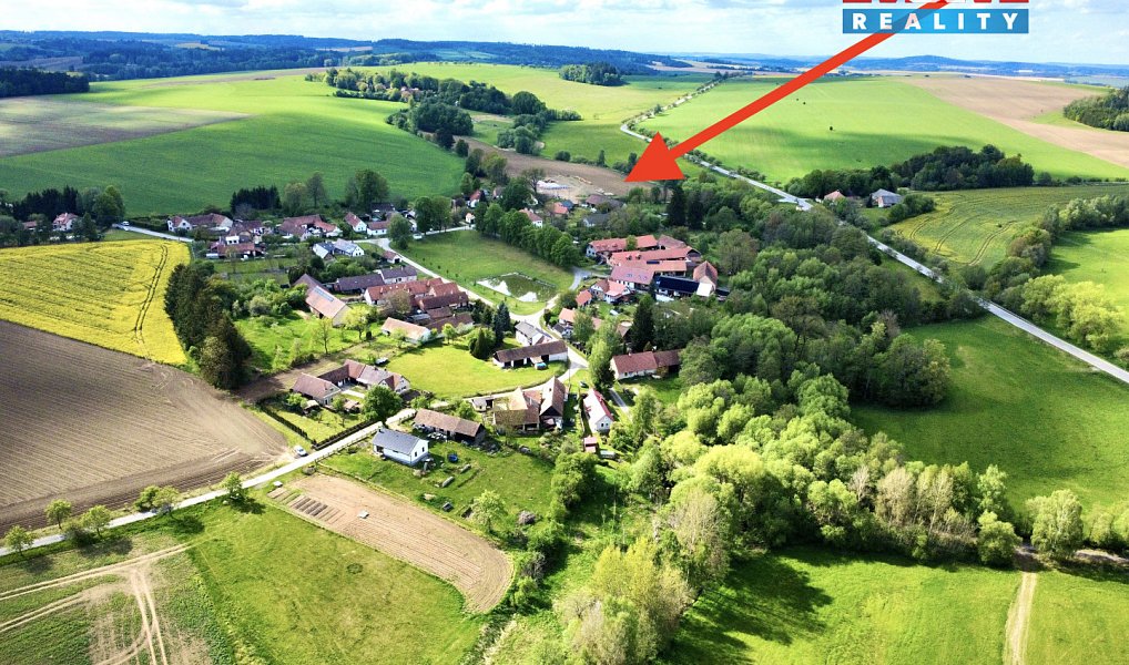 Prodej stavebního pozemku 8 618 m², Chýstovice – náhled fotky 2