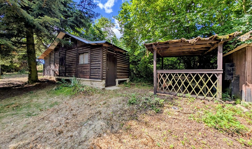 Prodej stavebního pozemku 1 590 m², Herálec – náhled fotky 3