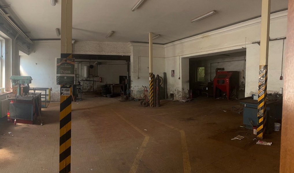 Prodej výrobních prostor 470 m², Karlovy Vary – náhled fotky 6