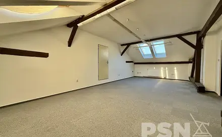 Pronájem kanceláře 67 m², U vlečky, Brno - Komárov