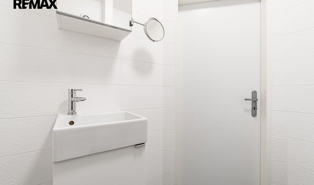Prodej bytu 2+kk 62 m², Praha – náhled fotky 21