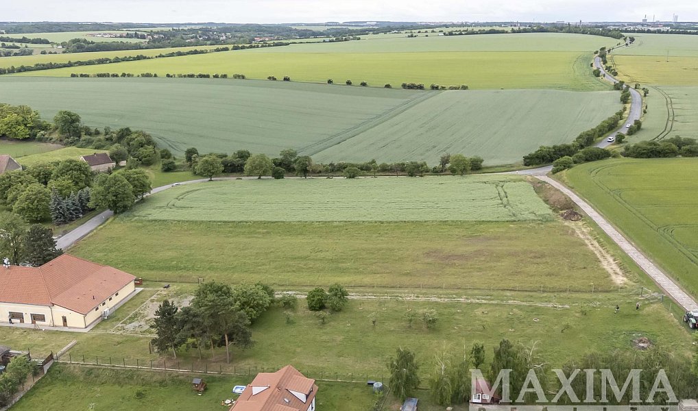 Prodej stavebního pozemku 1 208 m², Číčovice – náhled fotky 3