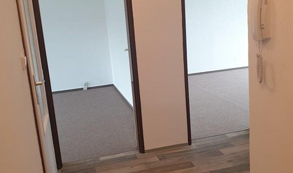Pronájem bytu 2+1 64 m², České Budějovice – náhled fotky 11