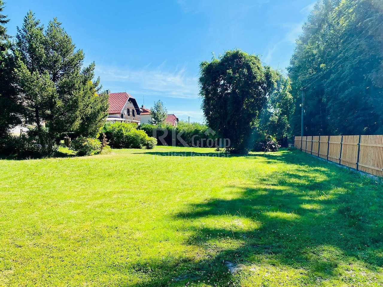 Prodej stavebního pozemku 850 m² – fotografie 3