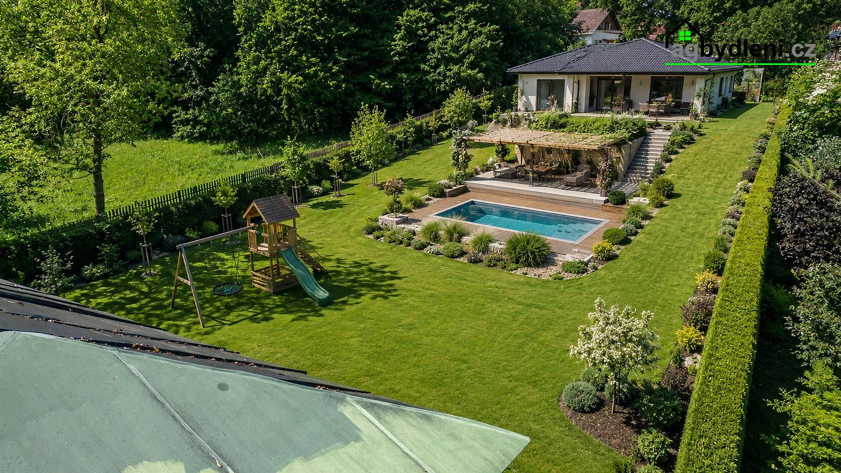 Prodej stavebního pozemku 1 205 m²