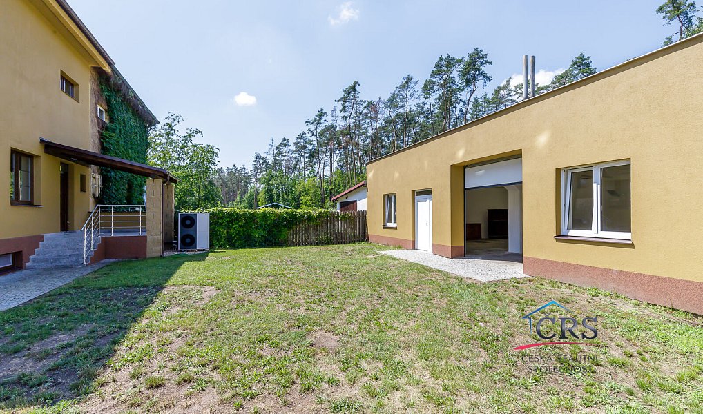 Prodej domu 167 m² s pozemkem 938 m², Skorkov – náhled fotky 23
