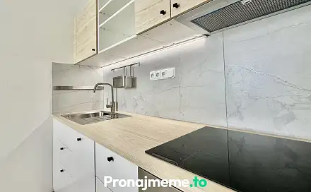 Pronájem bytu 2+kk 42 m², Palliardiho, Znojmo