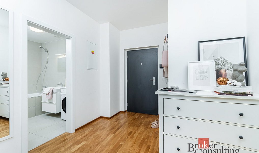 Prodej bytu 2+kk 54 m², Praha – náhled fotky 7