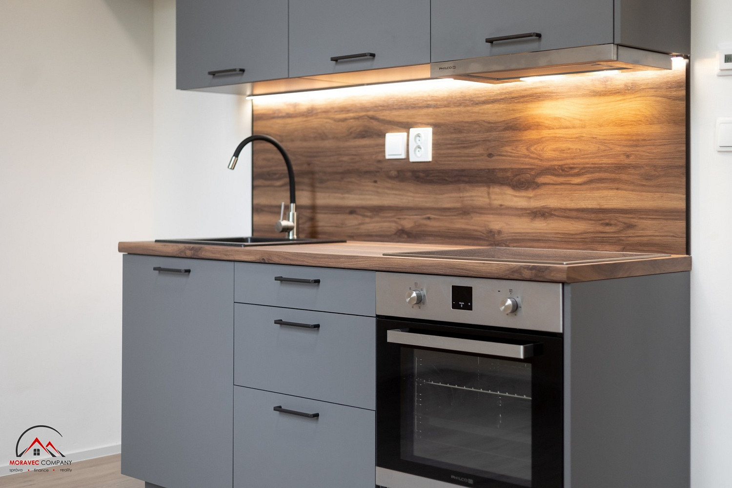Pronájem bytu 2+kk 41 m² – fotografie 4