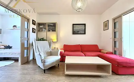 Prodej bytu 5+1 88 m², Nerudova, Hluboká nad Vltavou, okres České Budějovice
