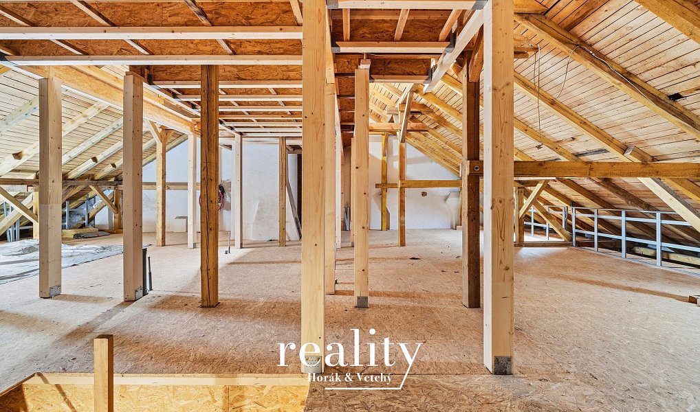 Prodej komerčního objektu (jiného typu) 160 m², Jihlava – náhled fotky 9