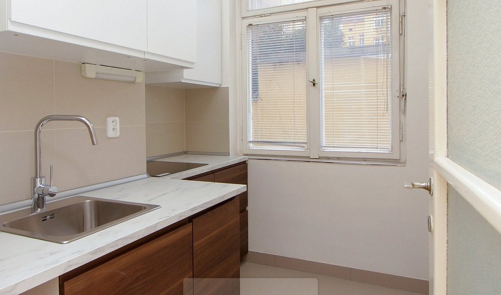 Pronájem bytu 2+1 52 m², Praha – náhled fotky 4