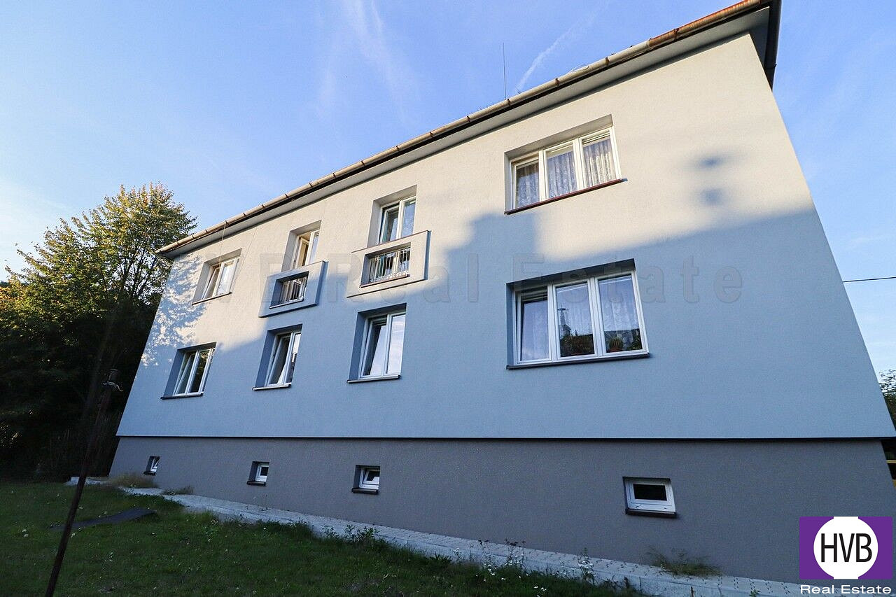 Prodej nájemního domu, činžáku 384 m² – fotografie 2