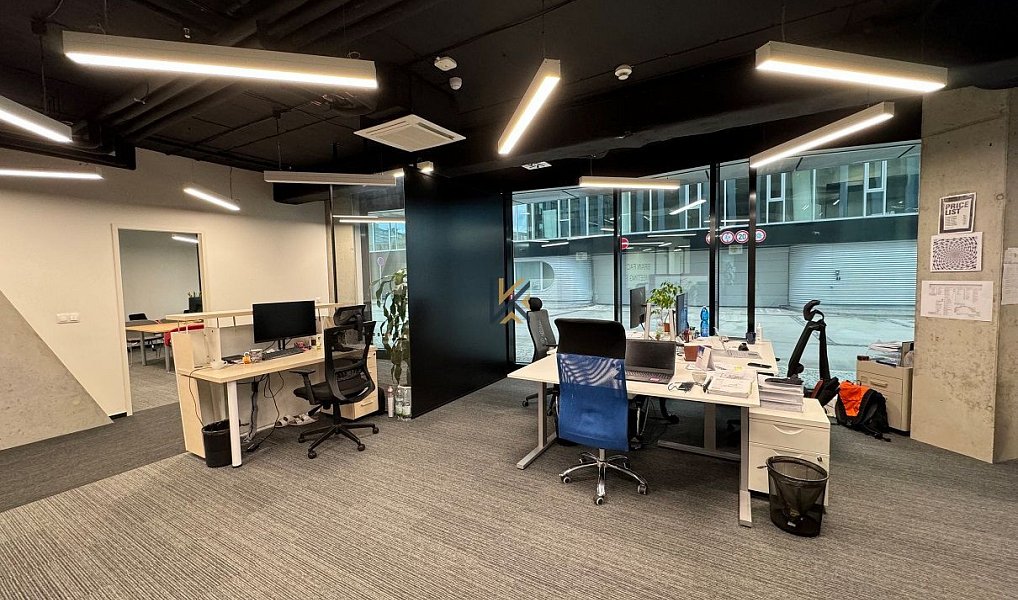 Pronájem obchodních prostor 194 m², Praha – náhled fotky 4