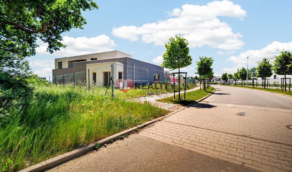 Prodej domu 291 m² s pozemkem 1 049 m², Vysoký Újezd – náhled fotky 4