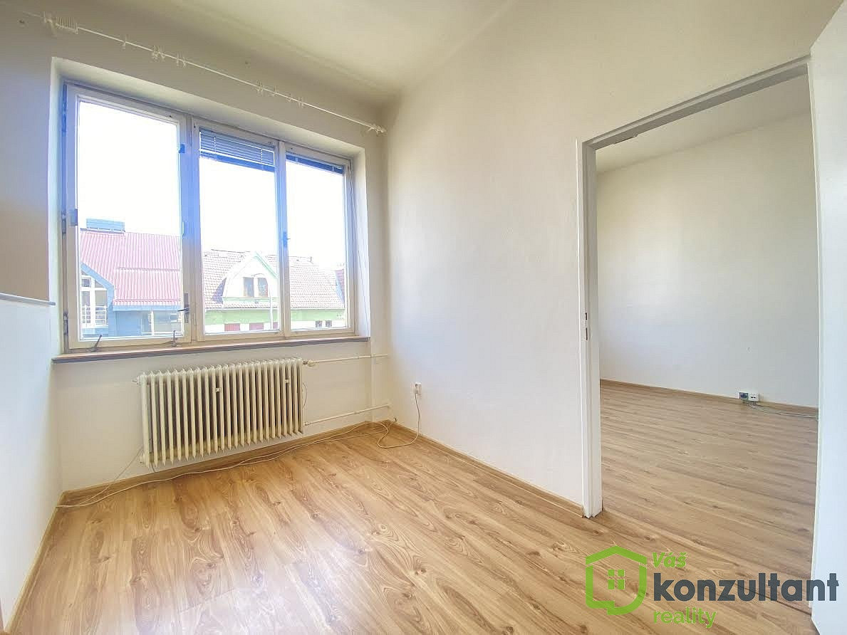 Pronájem bytu atypického 15 m² – fotografie 3