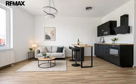 Pronájem bytu 1+kk 39 m²