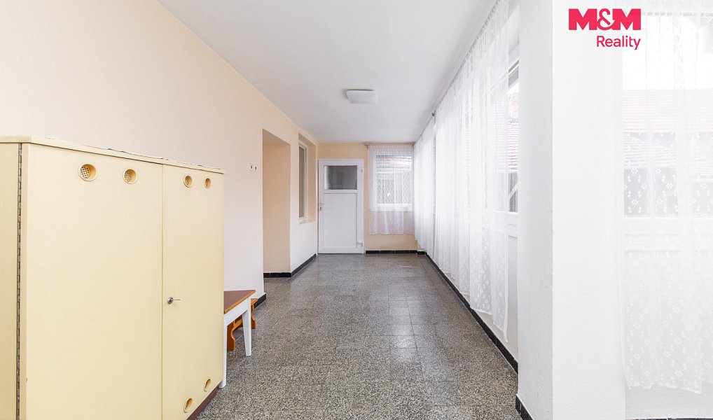 Prodej domu 120 m² s pozemkem 2 344 m², Lažany – náhled fotky 14