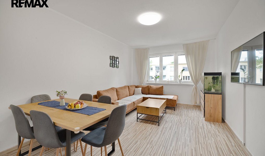 Prodej bytu 3+1 73 m², Rožnov pod Radhoštěm – náhled fotky 8