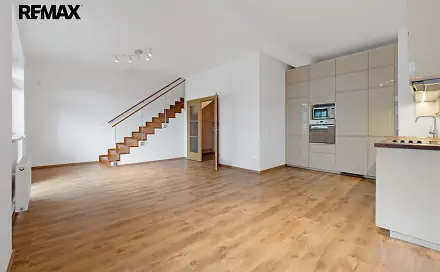 Prodej bytu 4+kk 116 m²