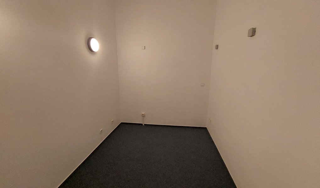 Pronájem kanceláře 84 m², Jičín – náhled fotky 4