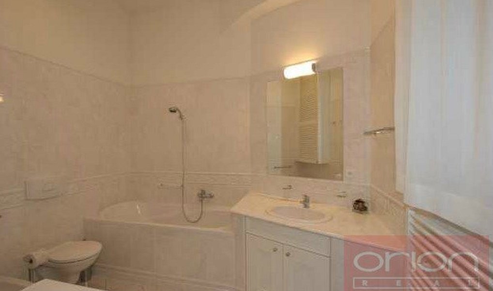 Pronájem bytu 4+kk 124 m², Praha – náhled fotky 7