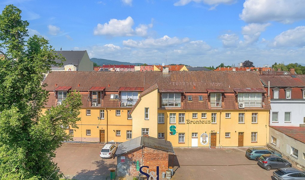 Prodej nájemního domu, činžáku 1 036 m², Česká Lípa – náhled fotky 4