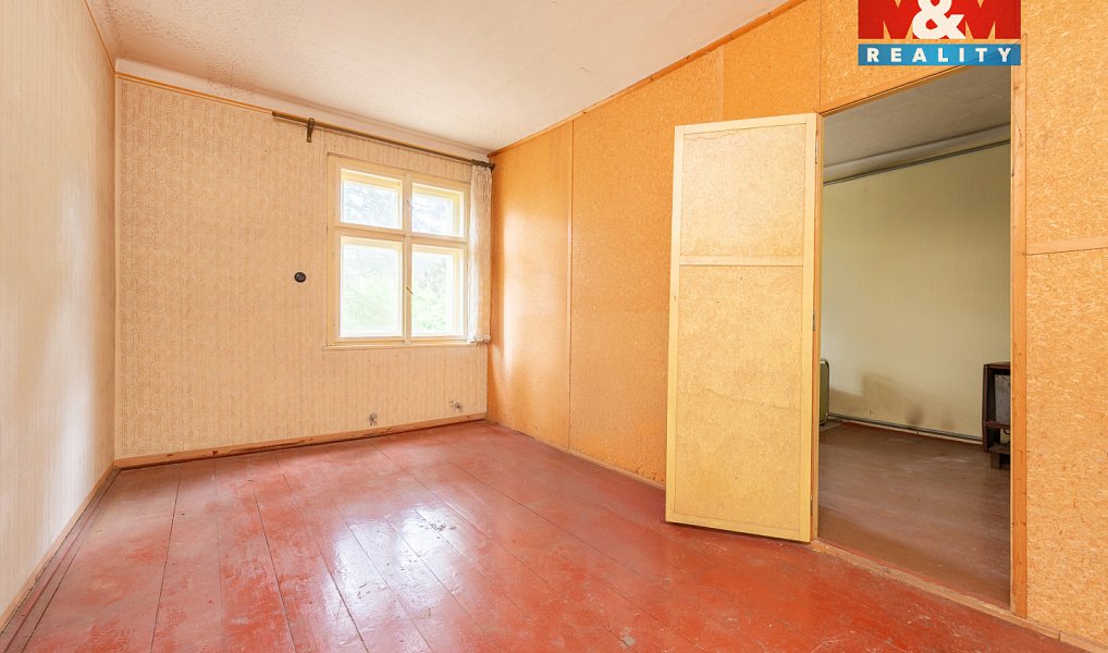 Prodej domu 164 m² s pozemkem 2 479 m², Nové Strašecí – náhled fotky 3