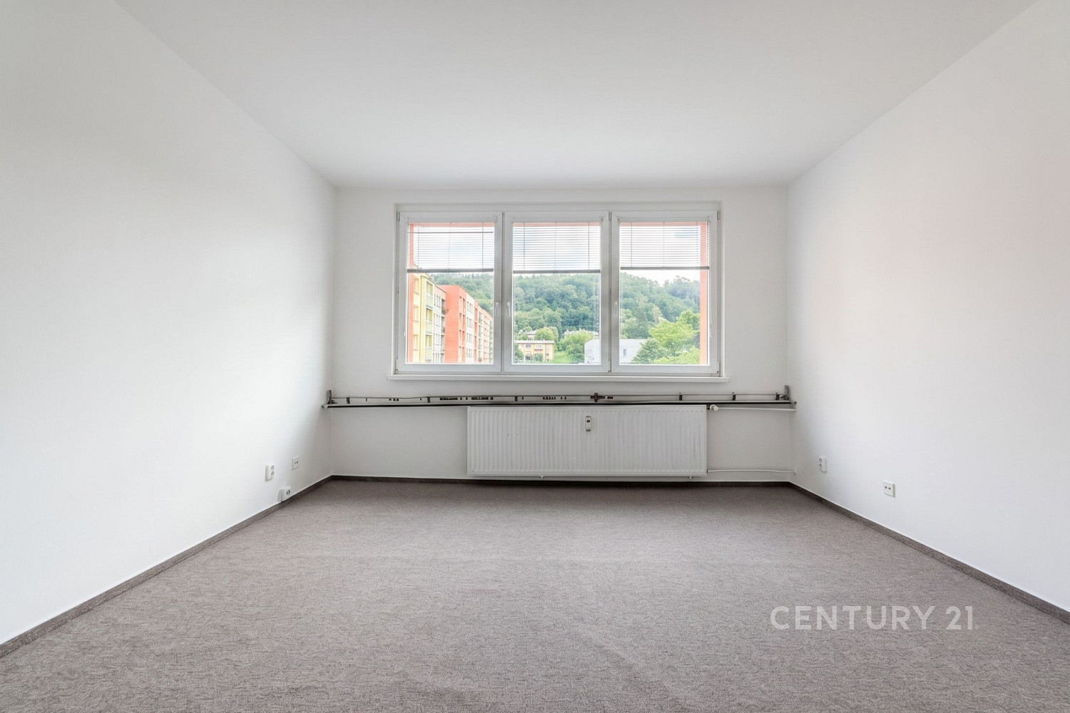 Pronájem bytu 3+1 61 m² – fotografie 5