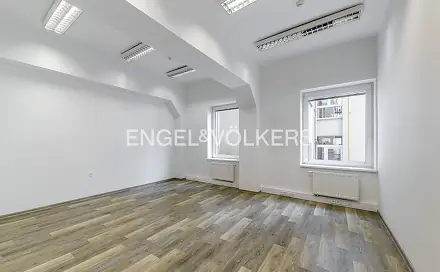 Pronájem kanceláře 28 m²