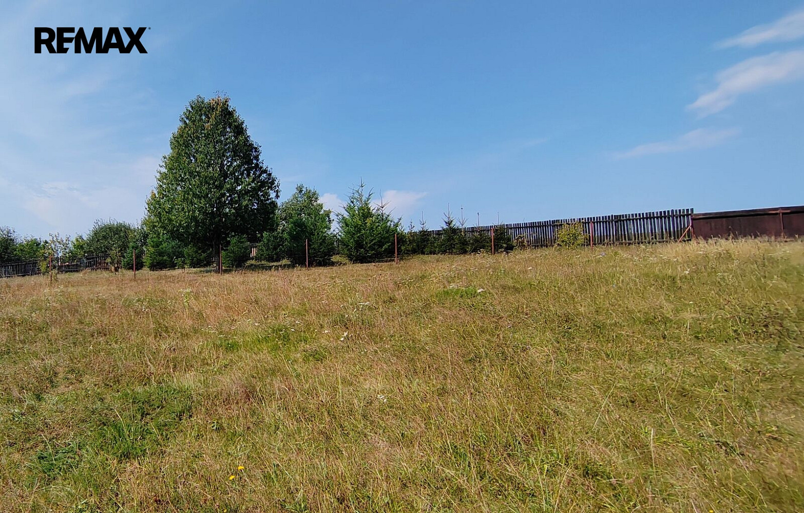 Prodej stavebního pozemku 1 533 m²