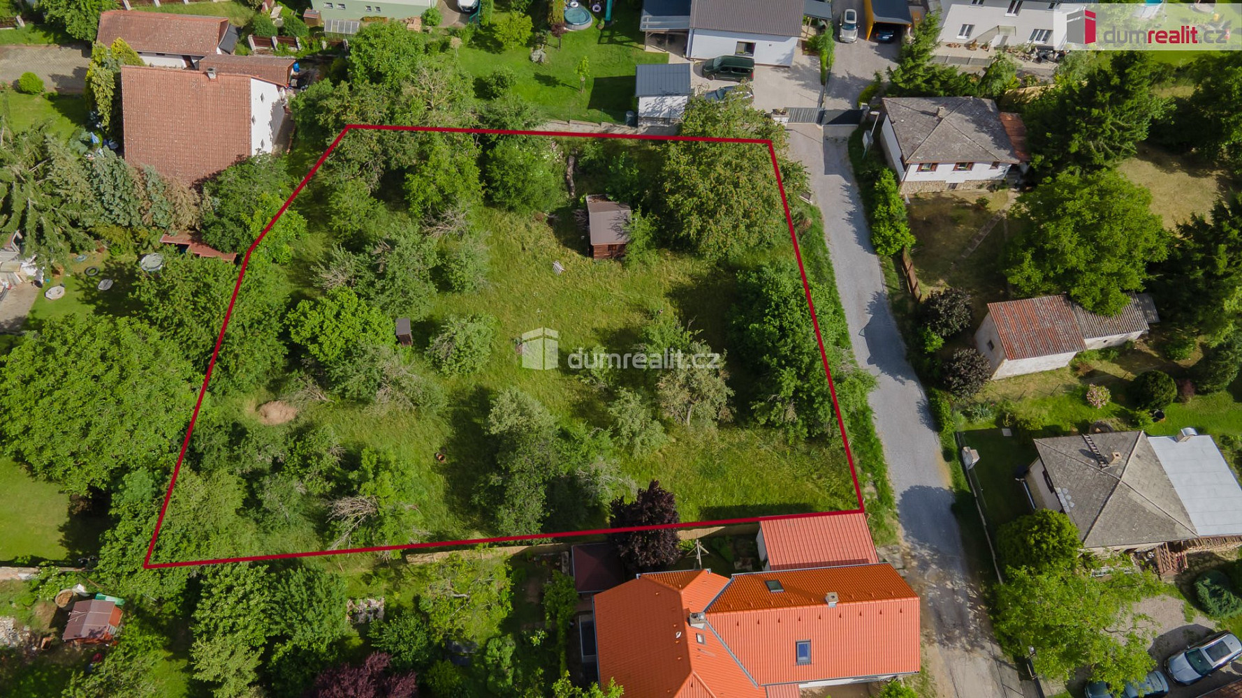 Prodej stavebního pozemku 1 835 m² — photo 3