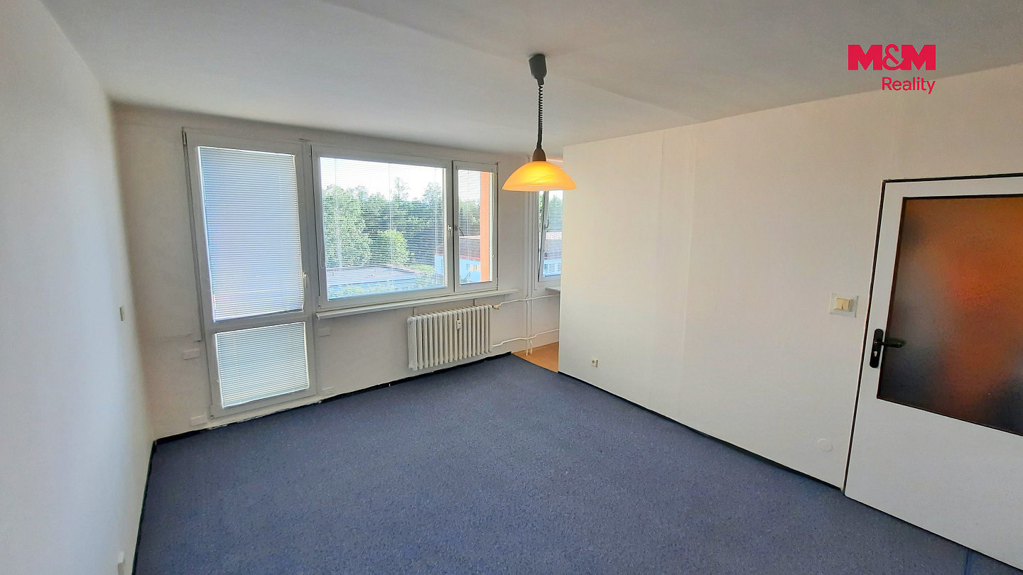 Pronájem bytu 1+kk 27 m² – fotografie 3