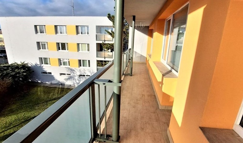 Prodej bytu 2+1 62 m², Praha – náhled fotky 12